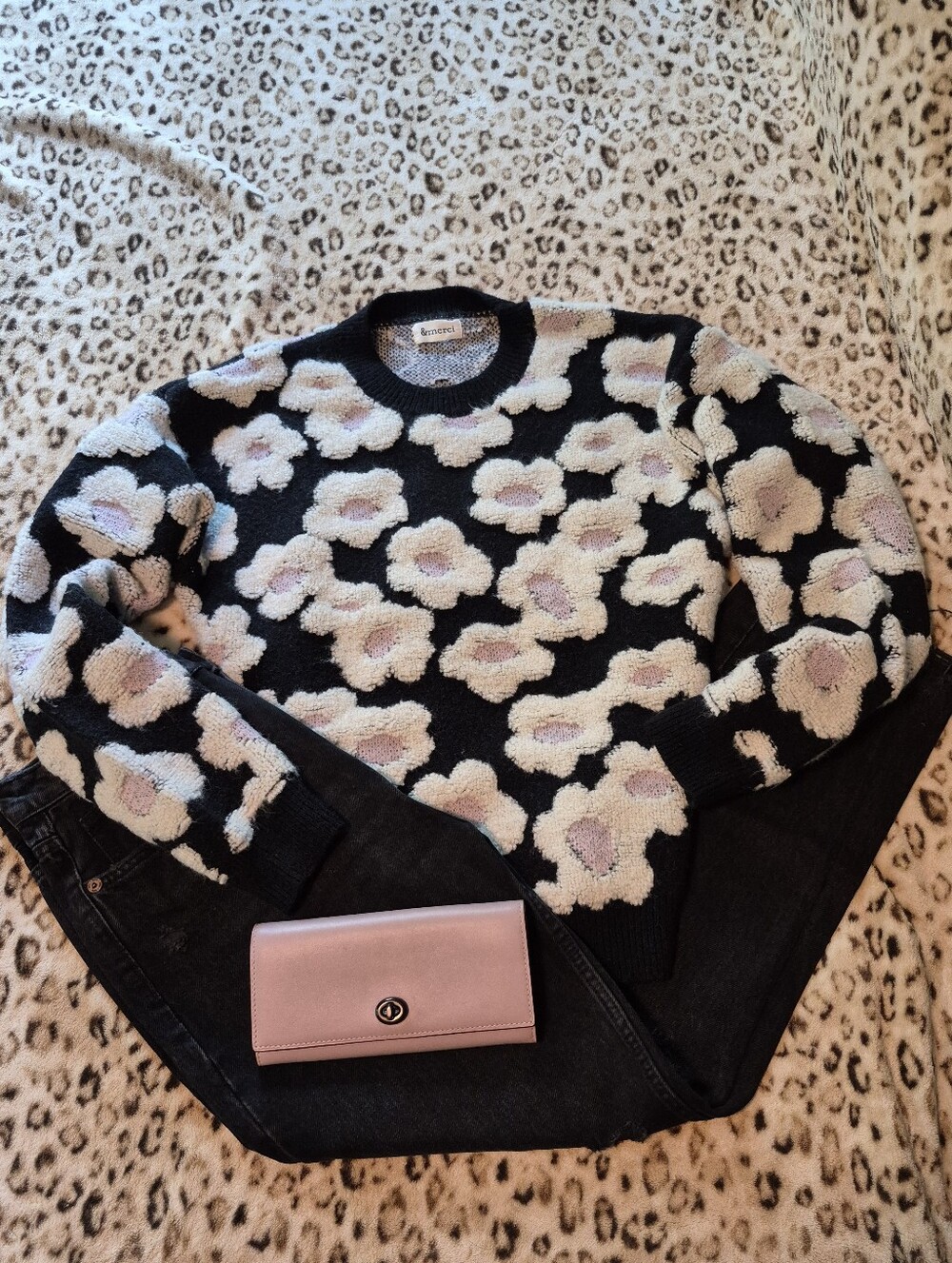 Heavy Knit Floral Sweater